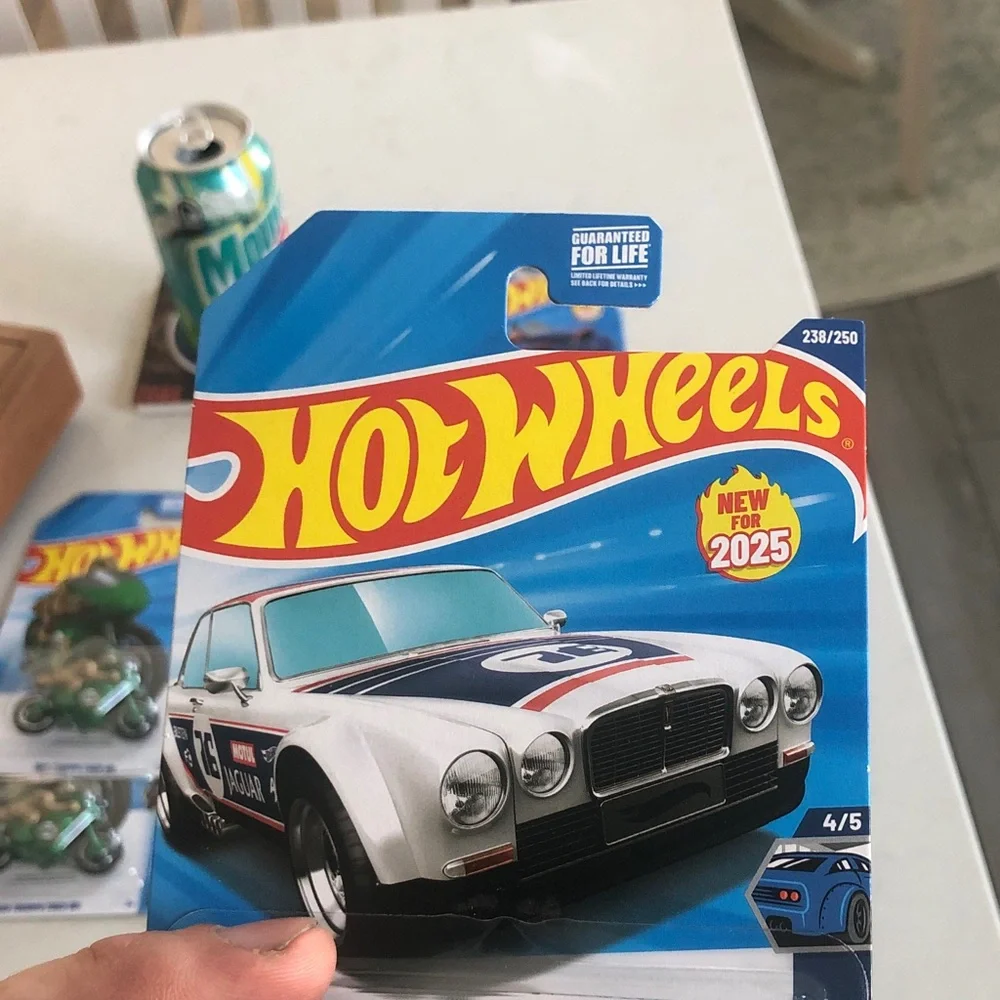 Jaguar XJC V12 Coupe Toy Car